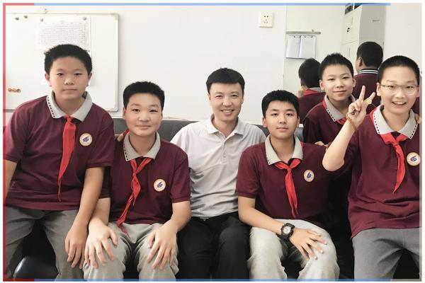 与最喜欢的老师合影 (29)