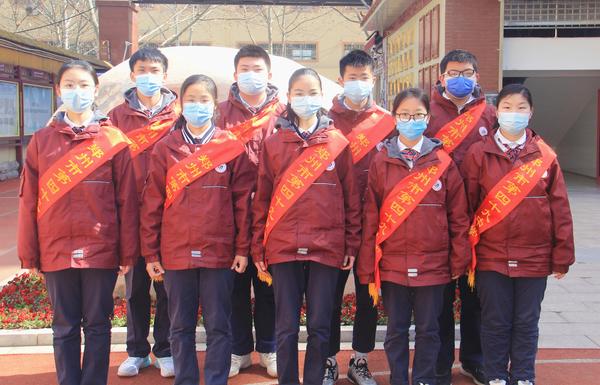 升国旗 (1) 升国旗 (1)