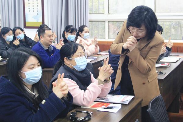 结对帮扶 (6) 结对帮扶 (6)