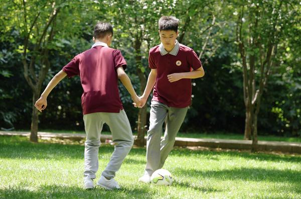 (6)兴趣足球 (6)兴趣足球