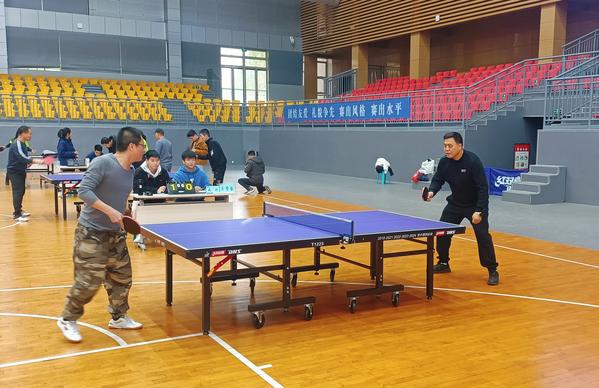 乒乓球比赛 (4) 乒乓球比赛 (4)