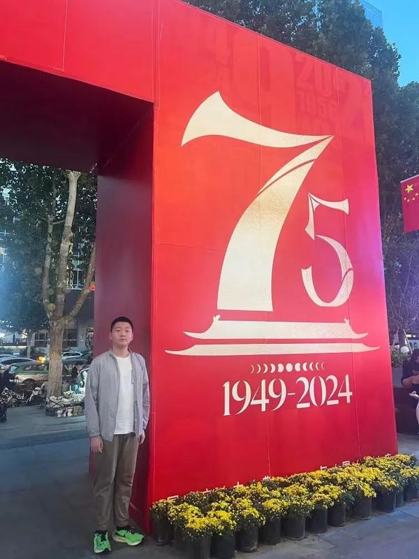 国庆活动1 (22) 国庆活动1 (22)