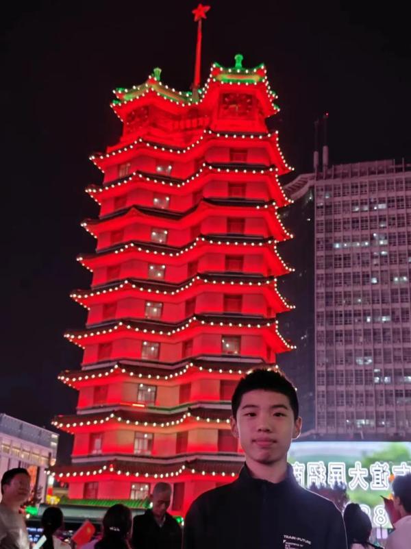 国庆活动1 (24) 国庆活动1 (24)