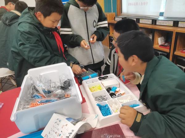 社团展风采 (12) 社团展风采 (12)