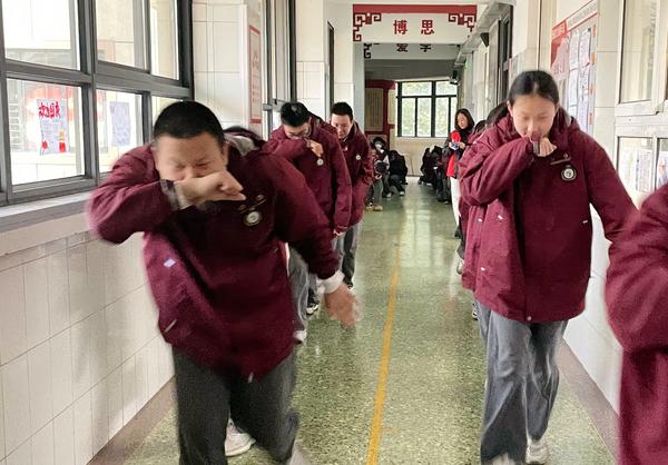 消防演练 (3) 消防演练 (3)