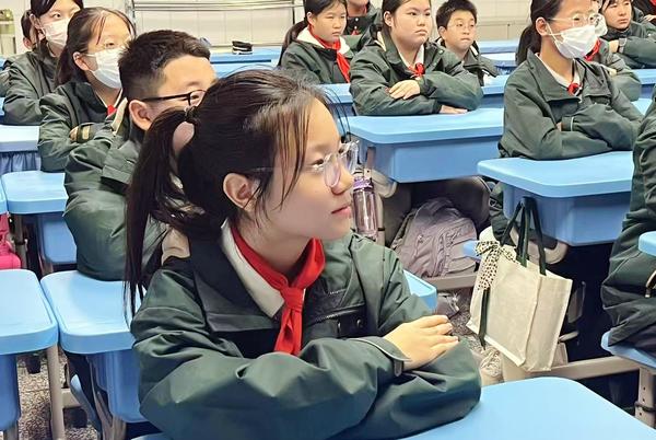 消防 (2) 消防 (2)