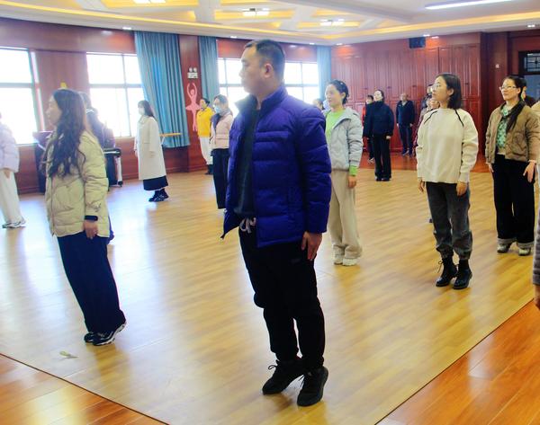 八段锦 (7) 八段锦 (7)