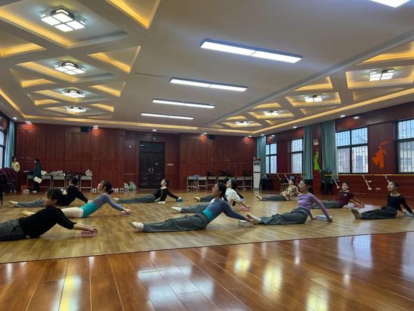 9活力满满,精彩绽放 (7) 9活力满满,精彩绽放 (7)