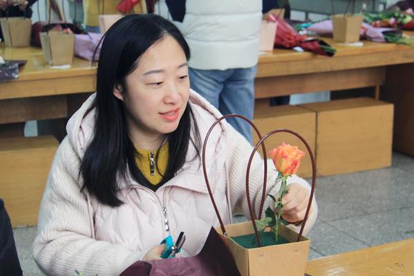 插花 (7) 插花 (7)