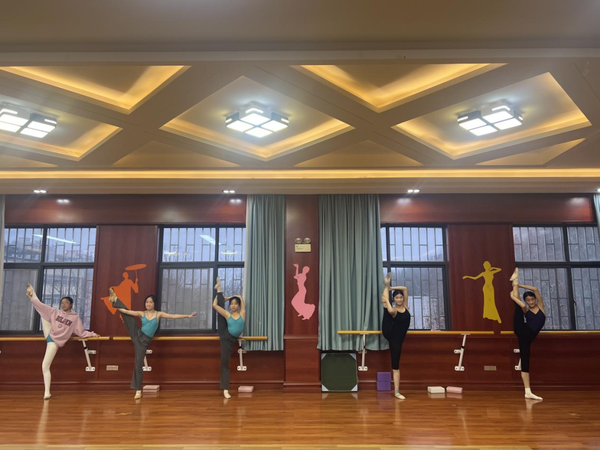 百花齐放,“社”彩纷呈 (4) 百花齐放,“社”彩纷呈 (4)