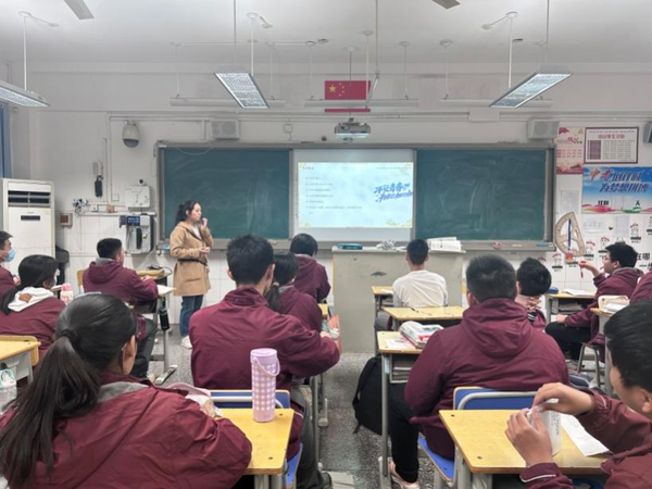 战鼓催征 青春启航 (12)