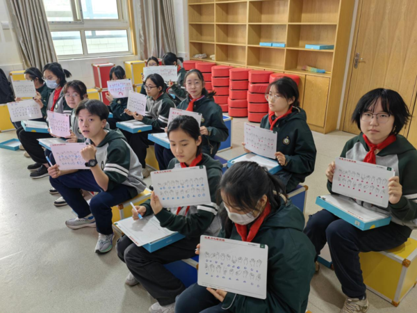 社团活动绽异彩,校园文化焕生机 (9) 社团活动绽异彩,校园文化焕生机 (9)