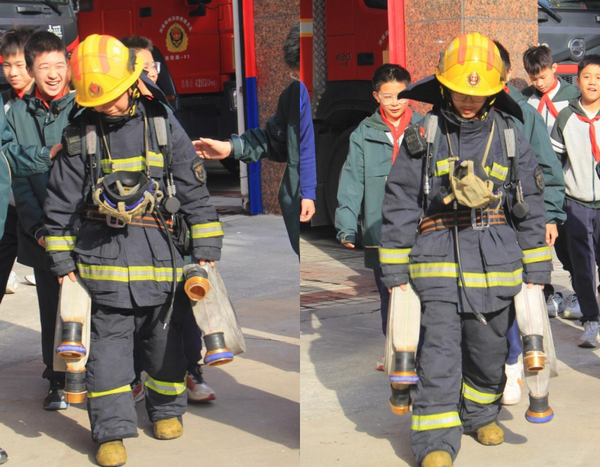 走进火焰蓝 致敬逆行者 (4) 走进火焰蓝 致敬逆行者 (4)