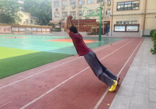 校园吉尼斯 (14) 校园吉尼斯 (14)