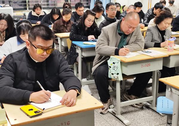 家长会 (7) 家长会 (7)