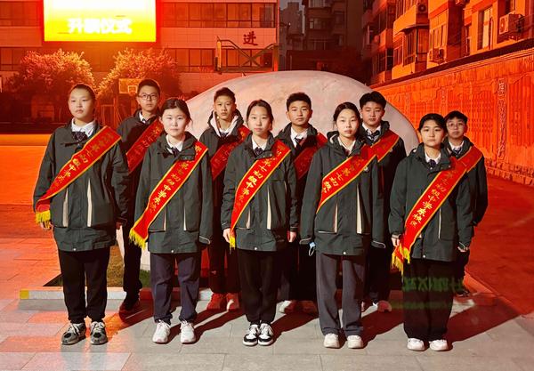 文明礼仪队 文明礼仪队