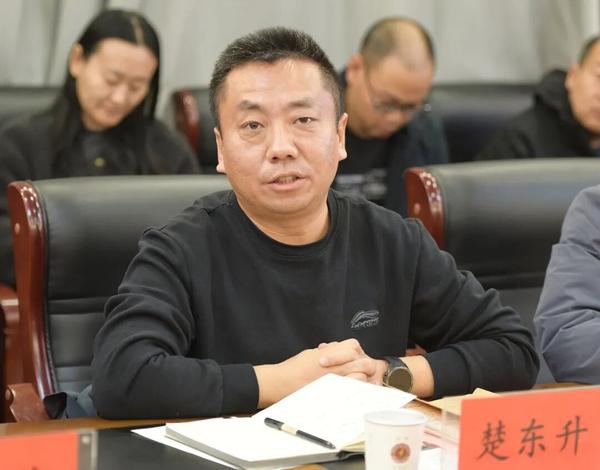 七初东校区党支部书记楚东升汇报关于博雅教育理念的校本实践 七初东校区党支部书记楚东升汇报关于博雅教育理念的校本实践